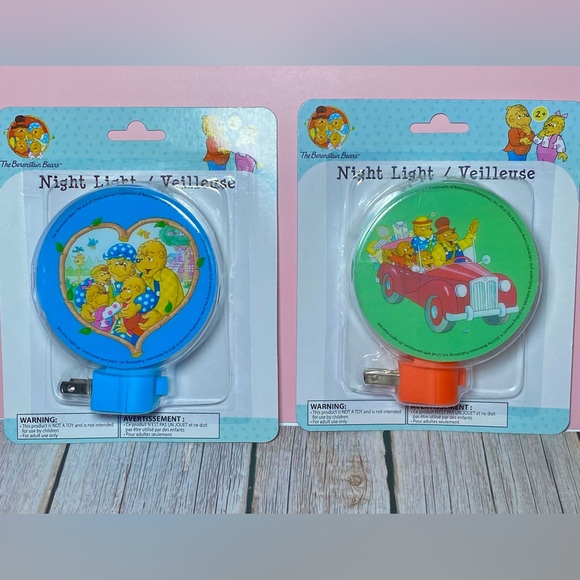 The Berenstain Bears LED Night Light w/ Manuel On/Off Switch Bundle Of 2‎ - Picture 1 of 4